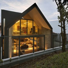 Gabled Roof Jazzes Up Minimalist Y House in Singapore